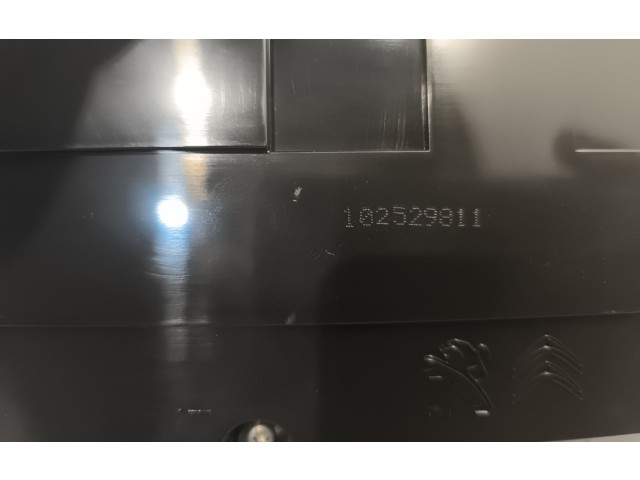 Панель приборов 9831121380 Citroen C3 Aircross