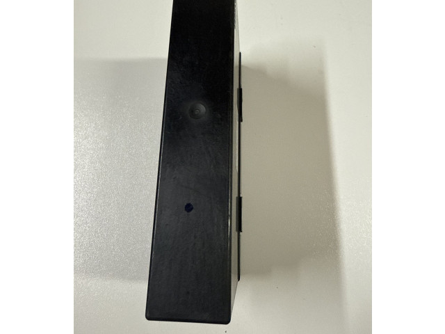 Блок управления 88281SG500   Subaru Forester SJ