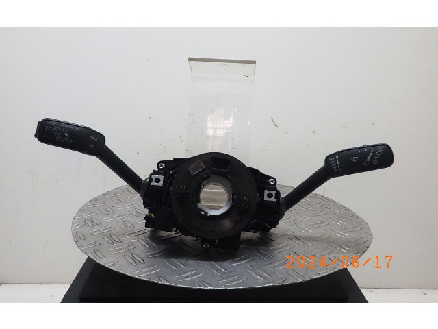 Панель приборов 2Q0953507M Skoda Rapid (NH)