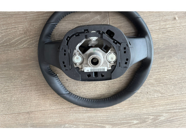 Volant Nissan Ariya 2024 DVD