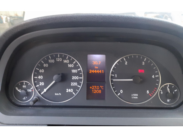 Панель приборов A1694421921, A1695408411   Mercedes-Benz A W169       