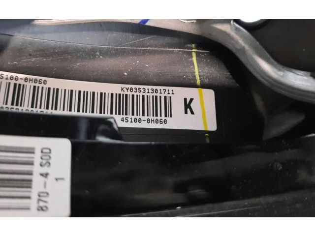 Volant Peugeot 108 2020 B0007578XX