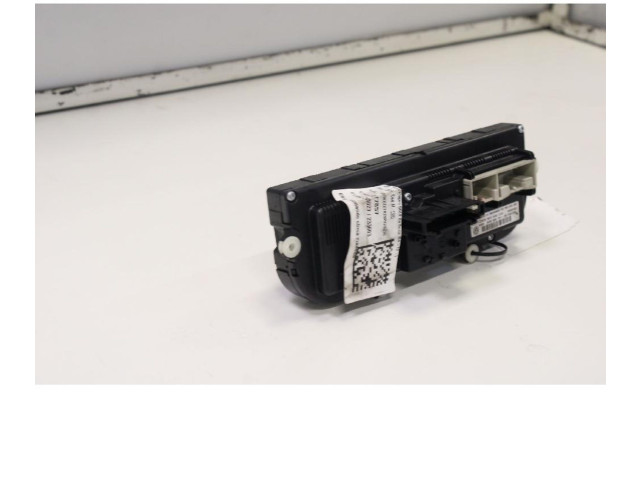 Блок управления климат-контролем 3C8907336ZJU Volkswagen Golf Plus