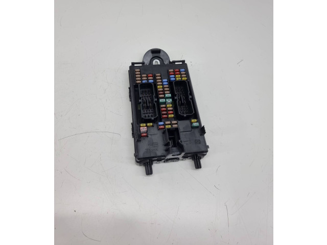 Pojistková skříňka 31682732 Volvo S90, V90 2018