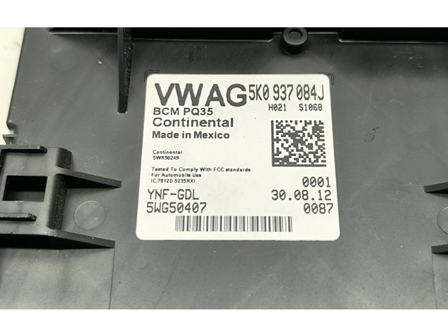 Блок комфорта 5K0937084J Volkswagen Jetta VI