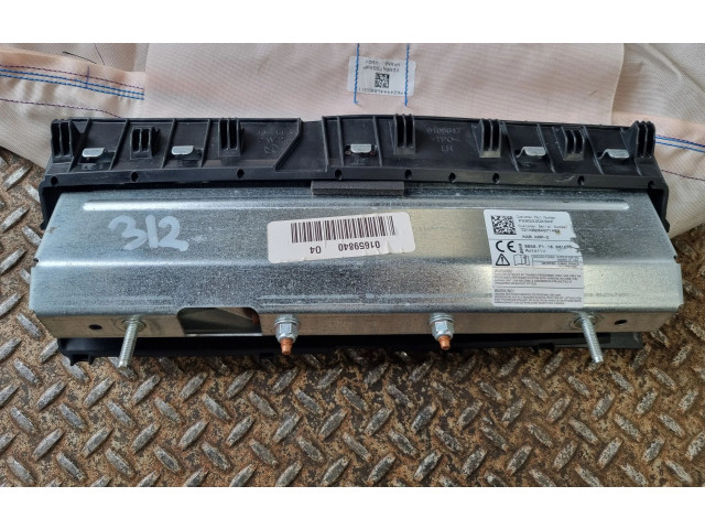 Подушка безопасности для колен 5SG32DX9AF, P5SG32DX9AF   Jeep Grand Cherokee