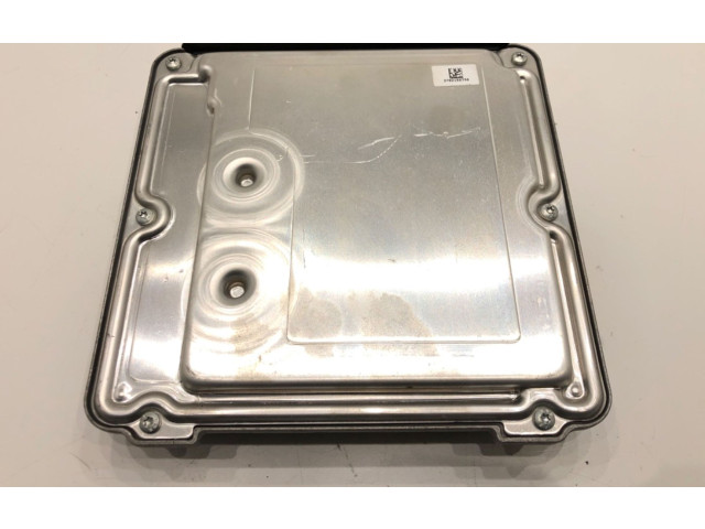 Řídící jednotka 04L987389K   Volkswagen Caddy 2017