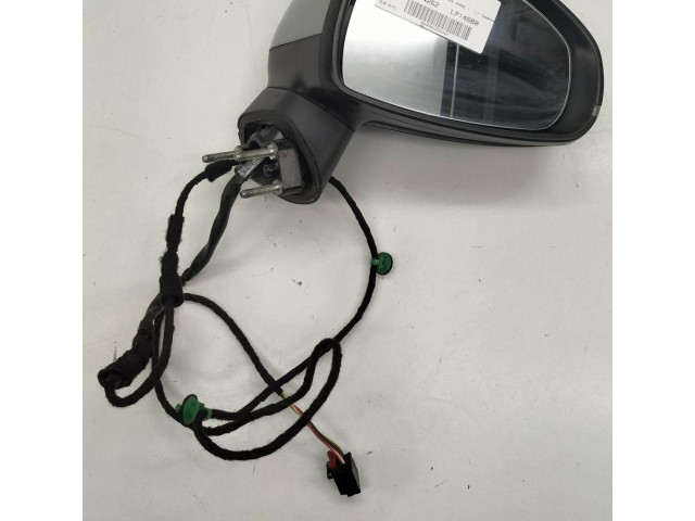 Зеркало электрическое Audi A1 2010 - 2018 года