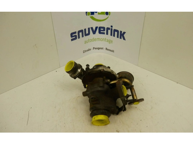 Turbodmychadlo Турбина 8201164371 Renault Captur K9K-B6