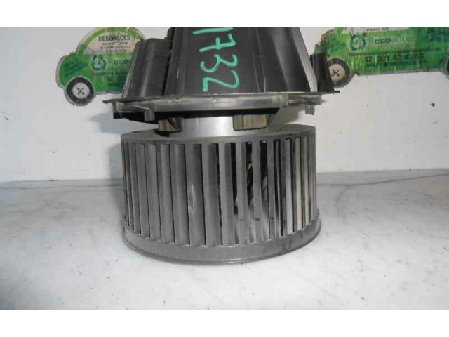 Вентилятор печки    104785V, VALEO   Dacia Logan Pick-Up