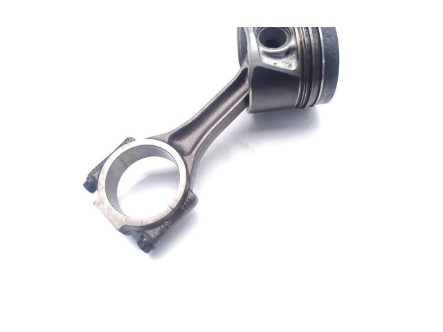  Поршень с шатуном CBAB CBAB  Audi A3 S3 8P  