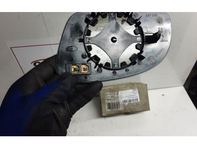 Зеркало (механическое) Volkswagen New Beetle 1998 - 2010 года