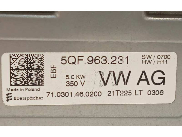 Блок управления 5QF963231, 5QF819013D Audi Q3 F3