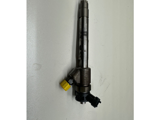 Форсунка 0445110955, 9828959880    Peugeot 2008 I   