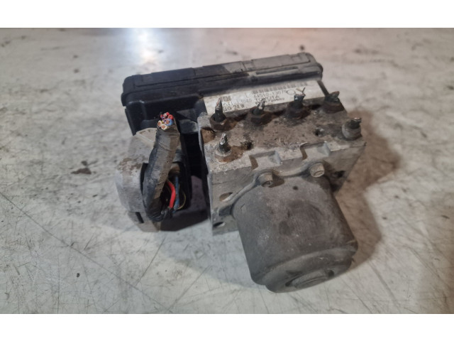 Блок АБС 4451013070   Toyota  Corolla Verso E121  2001 - 2004 года
