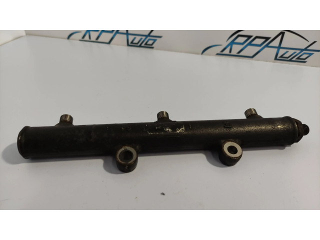 Vstřikovací lišta 4R8Q90280AC Land Rover Discovery 3 - LR3 pro naftový motor 2.7