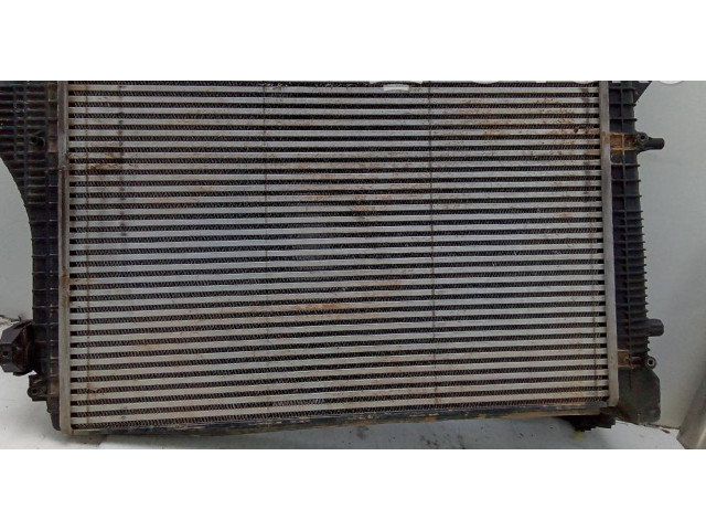 Интеркулер 1K0145803H Volkswagen Caddy