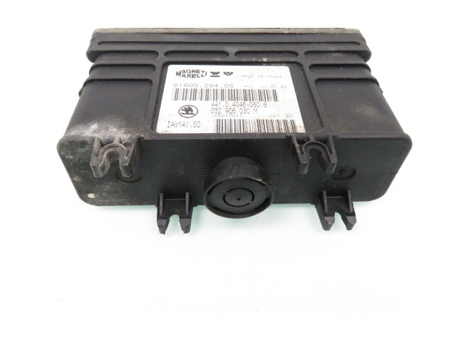 Блок управления двигателя IAW1AVS0, 032906030M   Skoda Felicia I