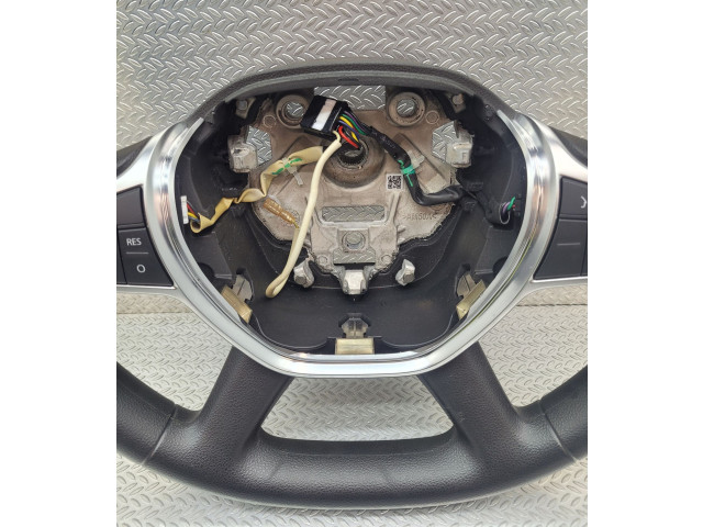 Руль Dacia Spring 2021 - года 484000099R