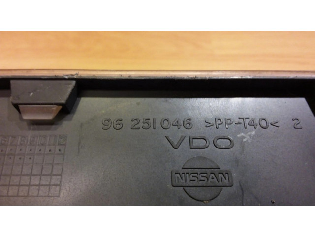 Панель приборов 96251046   Nissan Primera       