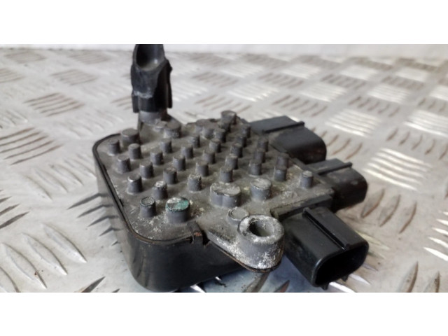 Реле вентилятора охлаждения