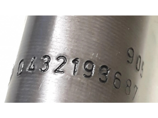 Vstřikovač 90501560, 0432193687 Opel Vectra B pro naftový motor 2.0