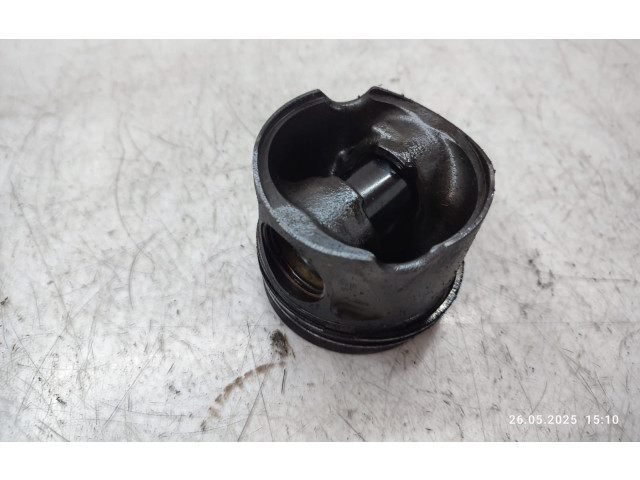 Поршень OM642 Jeep Grand Cherokee (WK)