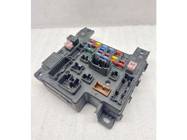 Блок предохранителей 8637A319, 00638693 Citroen C-Crosser