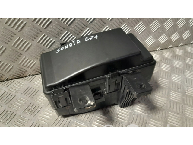 Блок предохранителей  919503K540   Hyundai Sonata    