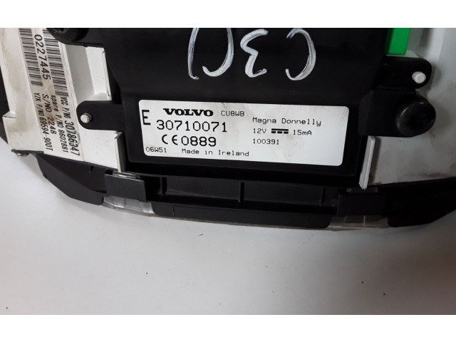 Панель приборов 30710071, 69594900T   Volvo C30       