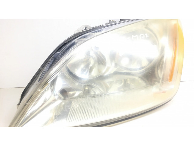 Передняя фара