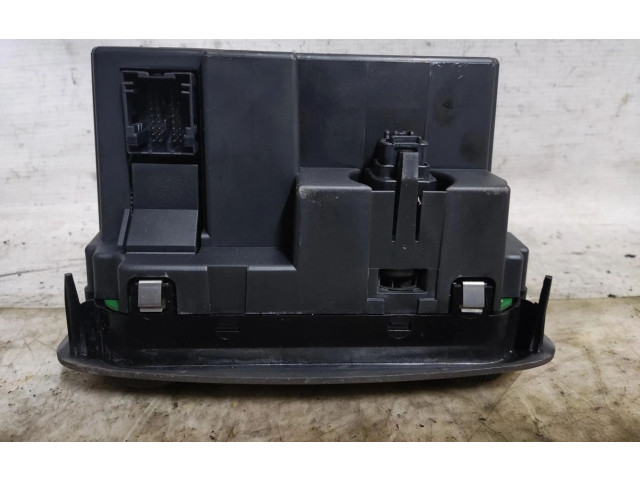 Блок управления климат-контролем 01560513690 Alfa Romeo GT