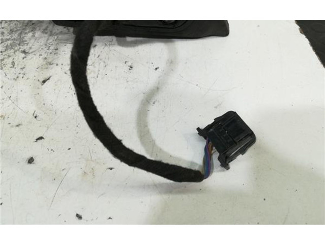 Зеркало электрическое        Skoda Rapid (NH)  2012 - 2019 года   