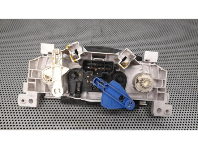 Блок управления климат-контролем N106277P Dacia Sandero