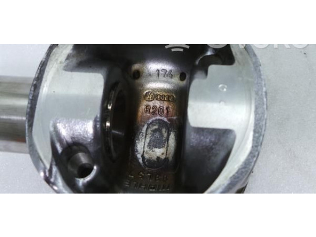 Píst 83L57, R201   Audi Q7 4L     