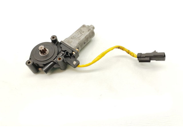 Передний двигатель механизма для подъема окон