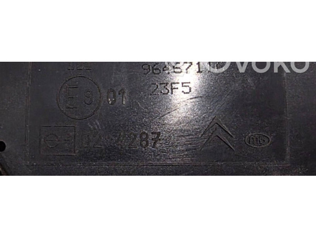 Зеркало электрическое        Citroen C4 I  2004 - 2010 года   