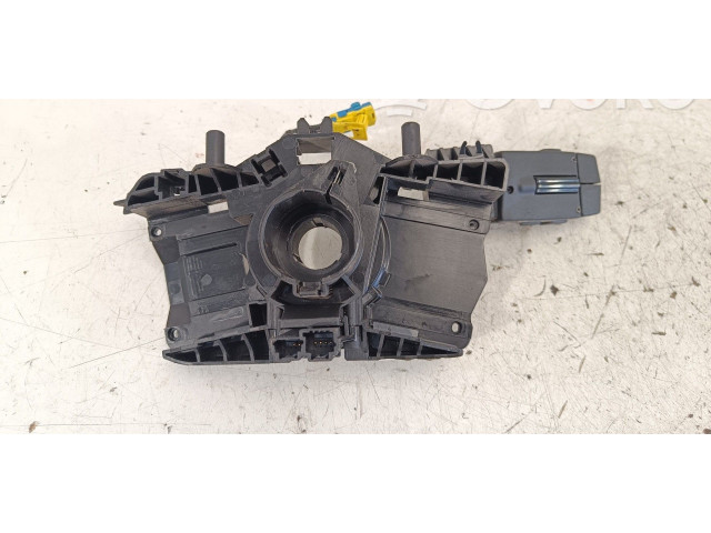 Подушка безопасности водителя 681727472RD   Dacia Sandero II