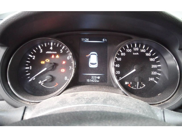 Přístrojová deska Nissan Pulsar 2015 3ZL0BQYGQ