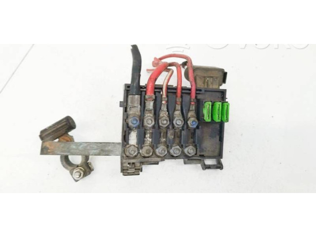 Блок предохранителей Audi A3 S3 8L