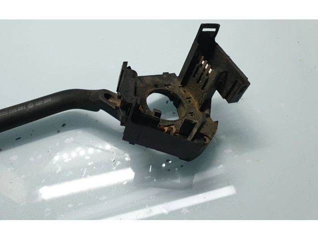 Ручка стеклоочистителей 1H6953503AA, 202471   Volkswagen PASSAT B4