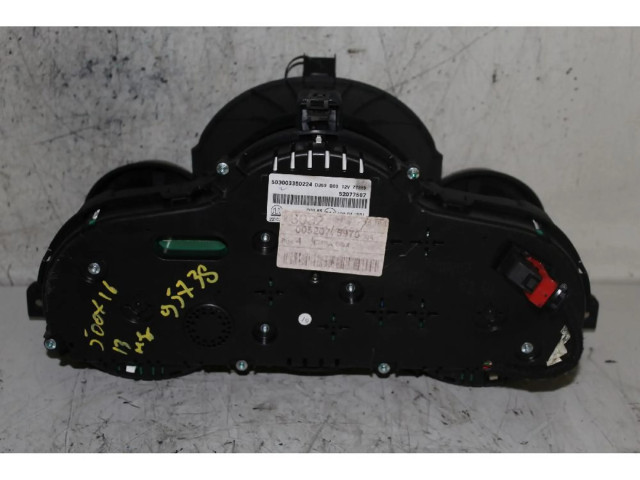 Панель приборов    Fiat 500X       