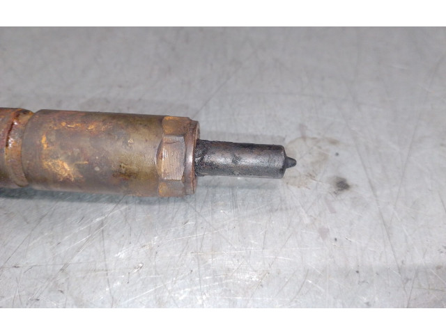 Vstřikovač 0445110083, 0445110083BOSCH Fiat Punto (188) 188A900