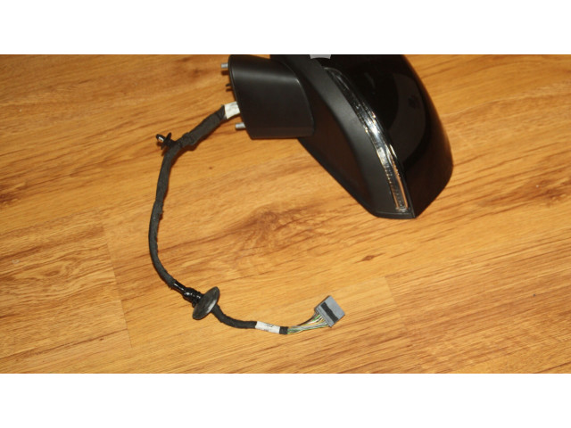 Зеркало электрическое        Volvo XC40   -  года   