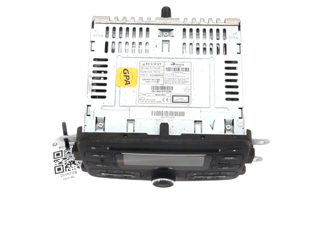 Pojistková skříňka Радио/ проигрыватель / навигация 280218984R, B0-0450Z Dacia Lodgy 2012