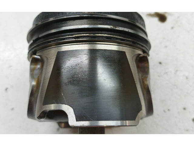 Píst CRDI Hyundai i30