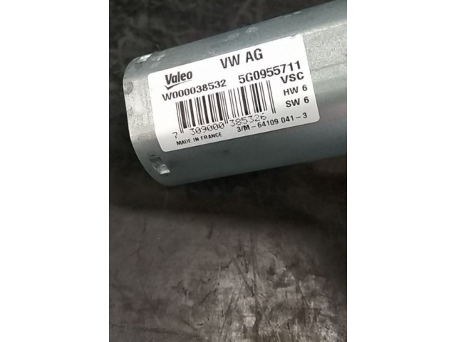 Моторчик заднего дворника 5G0955711, W000038532 Volkswagen Golf VII