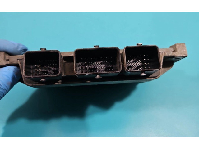 Блок управления двигателем Блок управления S120202116A, IMPRK1387065   Renault Clio III