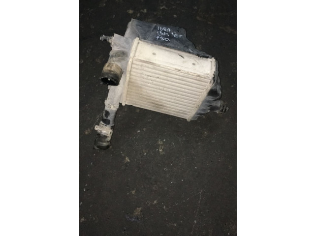 Интеркулер  188A9000   Fiat Idea 