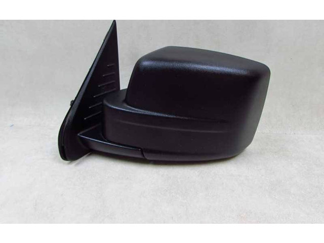 Зеркало электрическое Jeep Cherokee IV KK 2008 - 2013 года